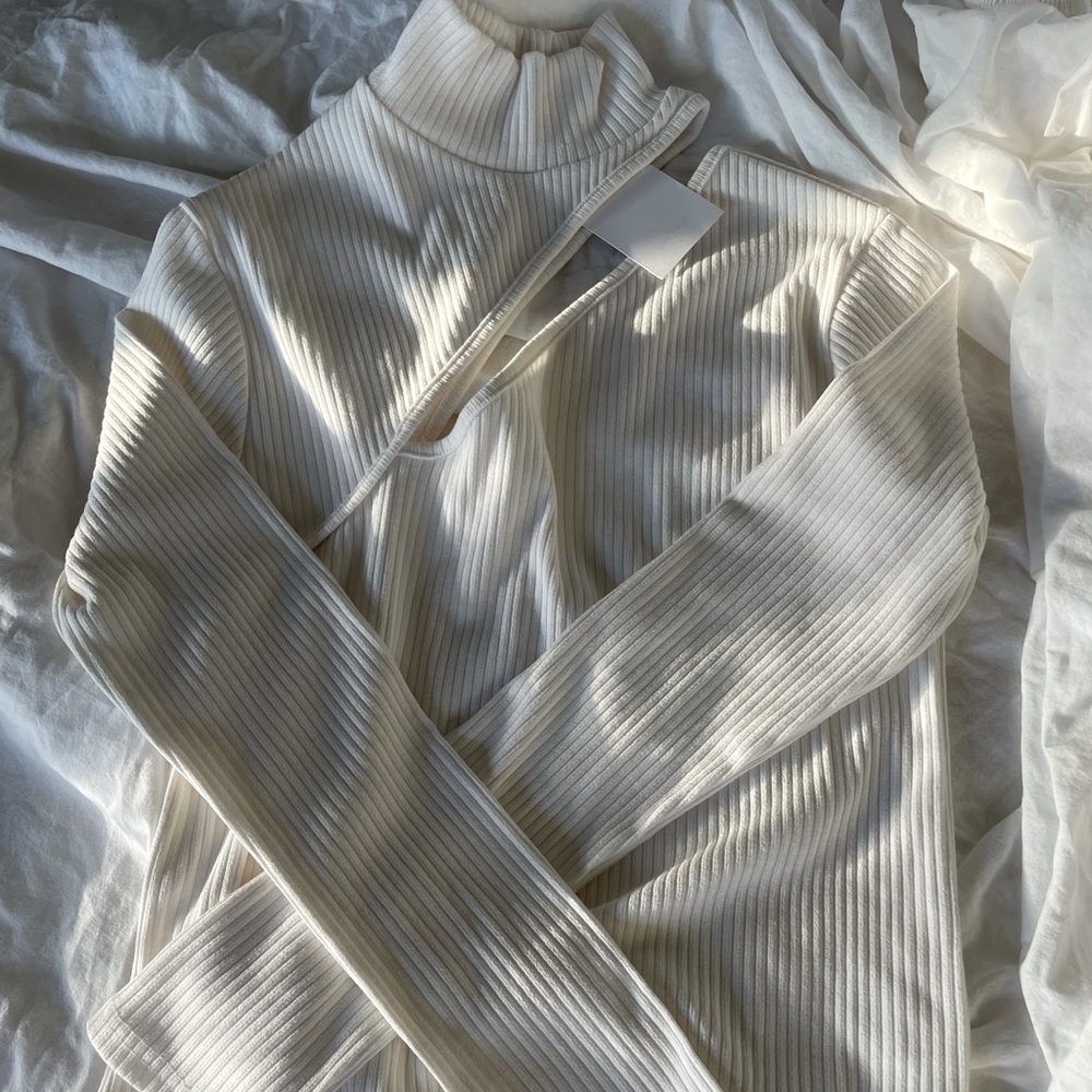 OAK + FORT ribbed cutout top (cream)